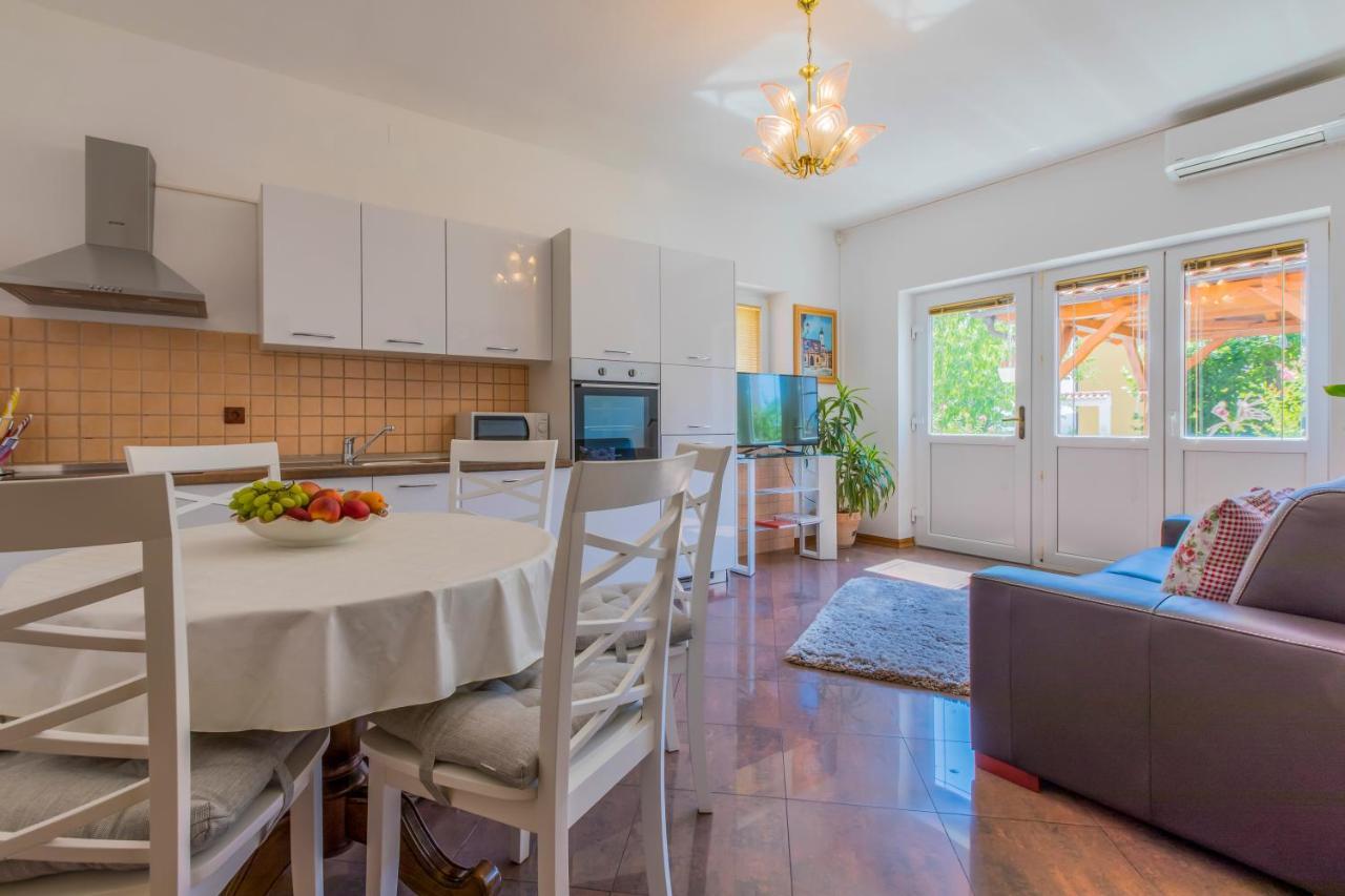Villa M Crikvenica Extérieur photo